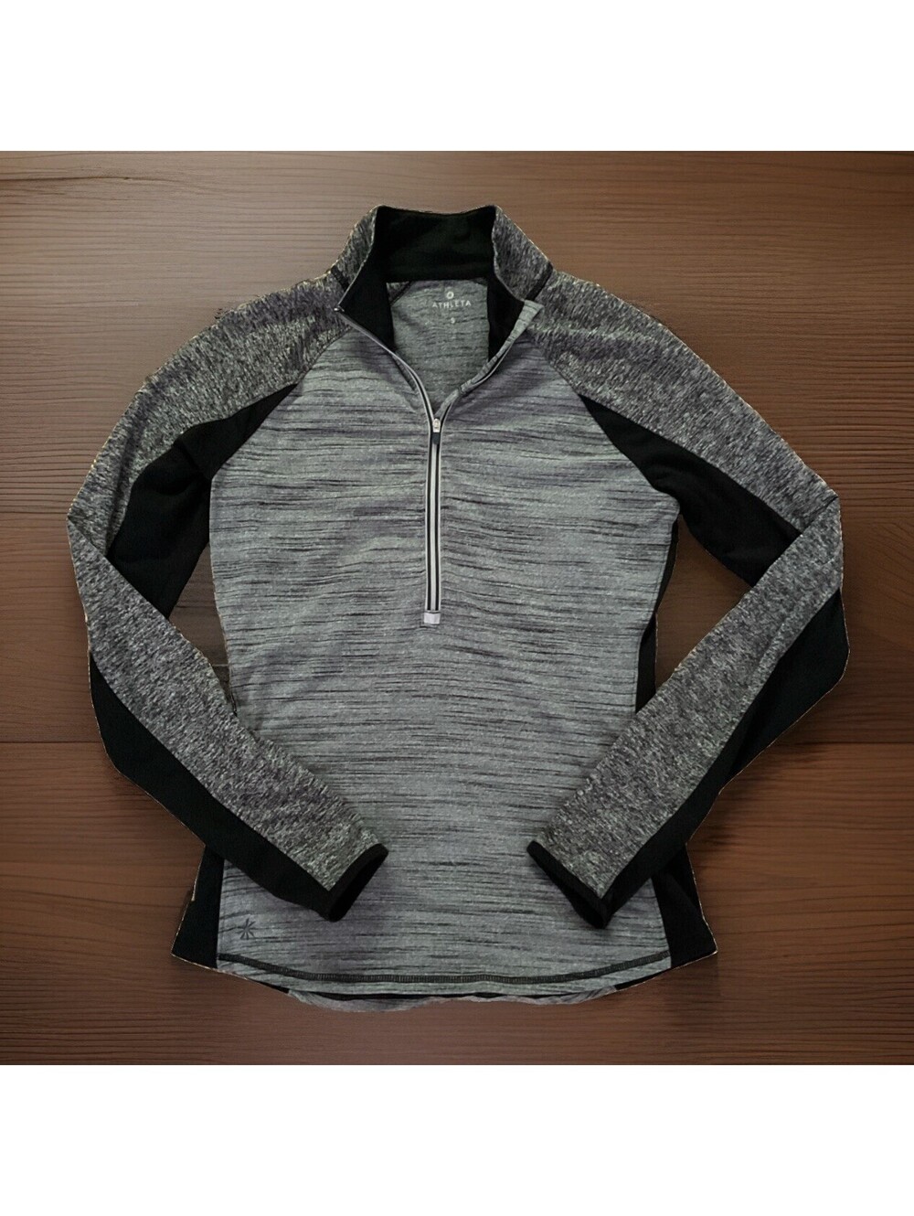 Athleta Women’s 1/2 Zip Pullover Gray And Black Size Small